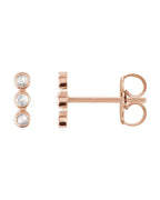 Brinco Três Pedras Barra em Ouro 14k com Diamantes Naturais – Modelo 2