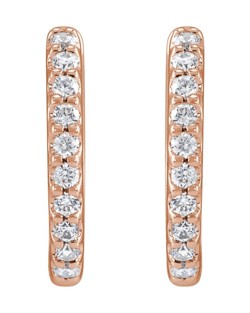 Brinco Huggie Cravejado em Ouro 14k com Diamantes de Laboratório