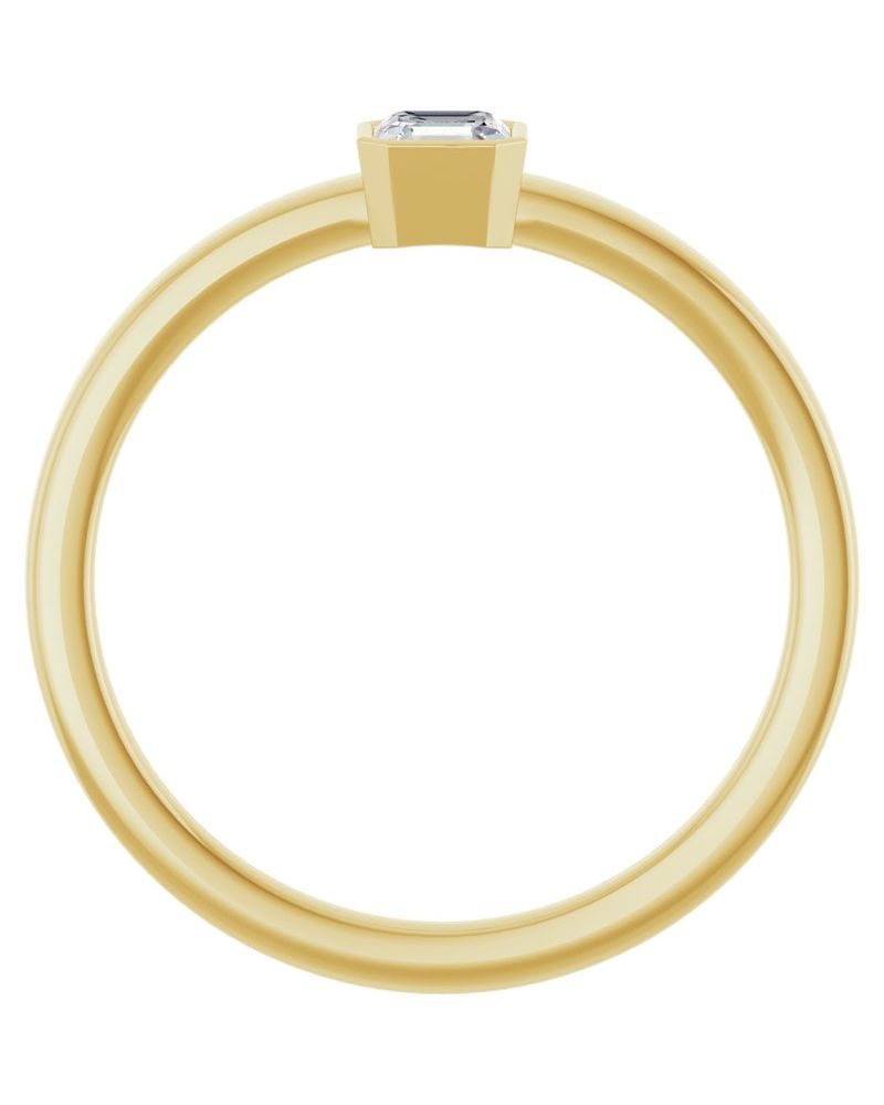 Anel Solitário com Cravação Bezel em Ouro 14k com Diamantes Naturais – Modelo 3