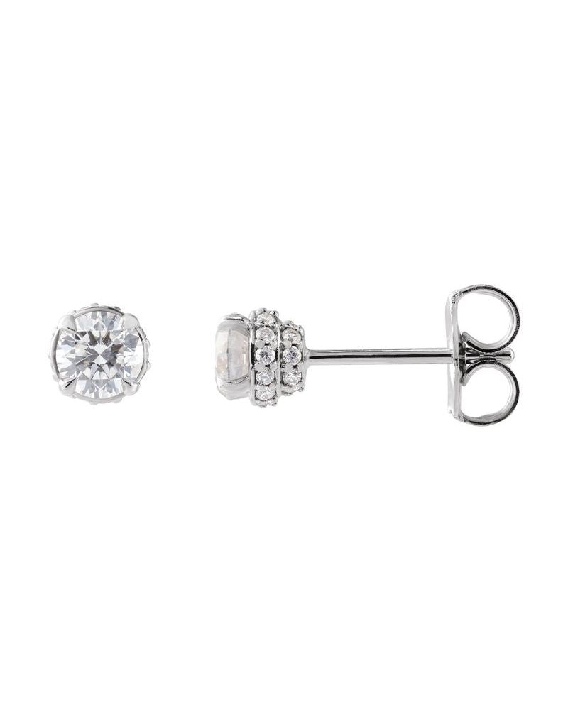 Brinco Ponto de Luz Redondo Quatro Garras Halo Oculto em Ouro 14k com Diamantes Naturais