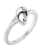 Anel Orgânico Cravejado em Ouro 14k com Diamantes Naturais – Modelo 6