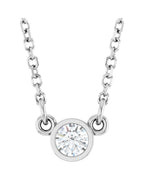Colar Solitário Pedra do Mês com Cravação Bezel em Ouro 14k com Diamantes de Laboratório