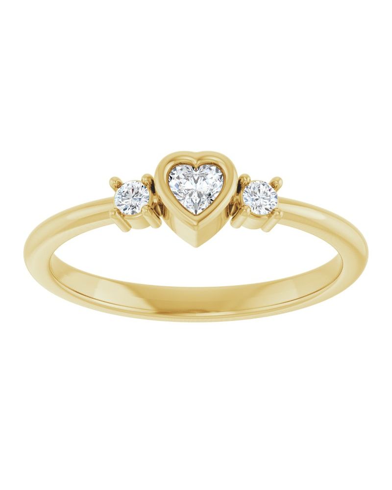 Anel Coração Cravejado em Ouro 14k com Diamantes Naturais – Modelo 2