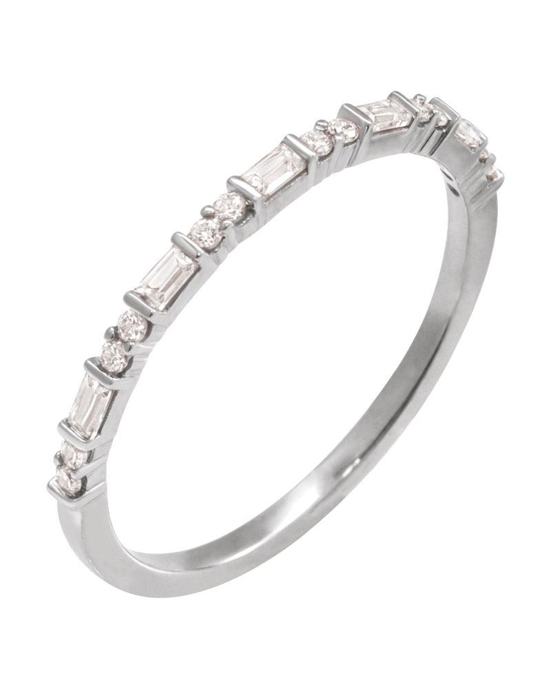 Anel Cravejado Empilhável em Ouro 14k com Diamantes Naturais – Modelo 4