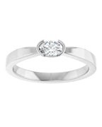 Anel Meio Bezel Solitário em Ouro 14k com Diamantes Naturais