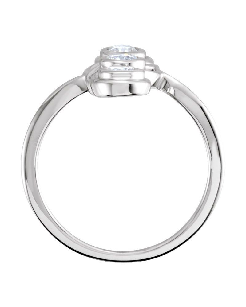 Anel Três Pedras com Cravação Bezel em Ouro 14k com Diamantes Naturais – Modelo 3