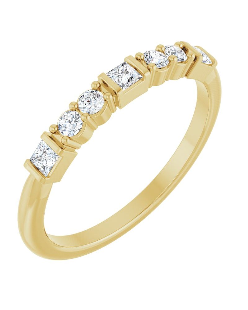 Anel Cravejado Empilhável em Ouro 14k com Diamantes Naturais – Modelo 3