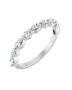 Anel Meia Aliança em Ouro 14k com Diamantes Navete e Brilhante – Branco 14k, 0,38 ct