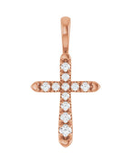 Pingente Cruz Cravejado em Ouro 14k com Diamantes de Laboratório – Modelo 6