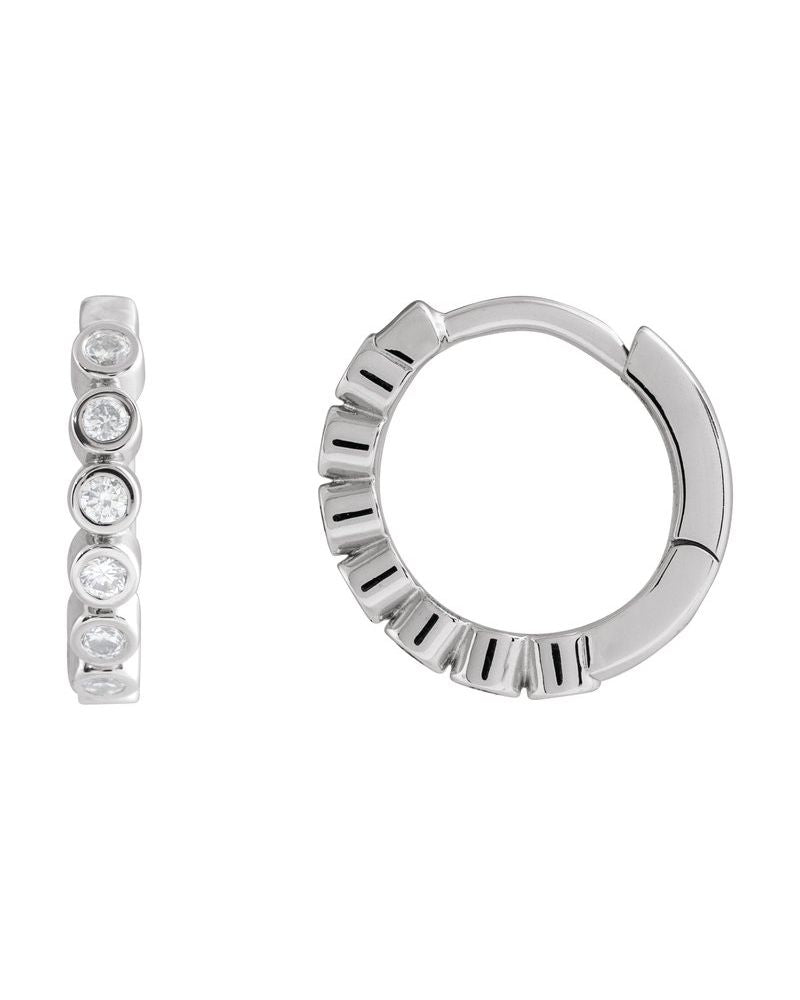 Brinco de Aro com Dobradiça em Ouro 14k com Diamantes de Laboratório – Modelo 2