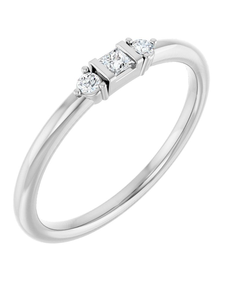 Anel Cravejado Empilhável em Ouro 14k com Diamantes de Laboratório – Modelo 2