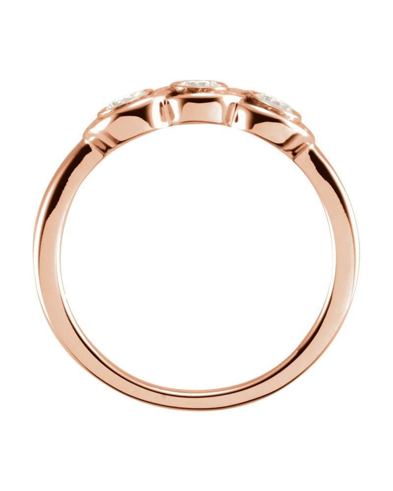 Anel Três Pedras com Cravação Bezel em Ouro 14k com Diamantes Naturais – Modelo 2