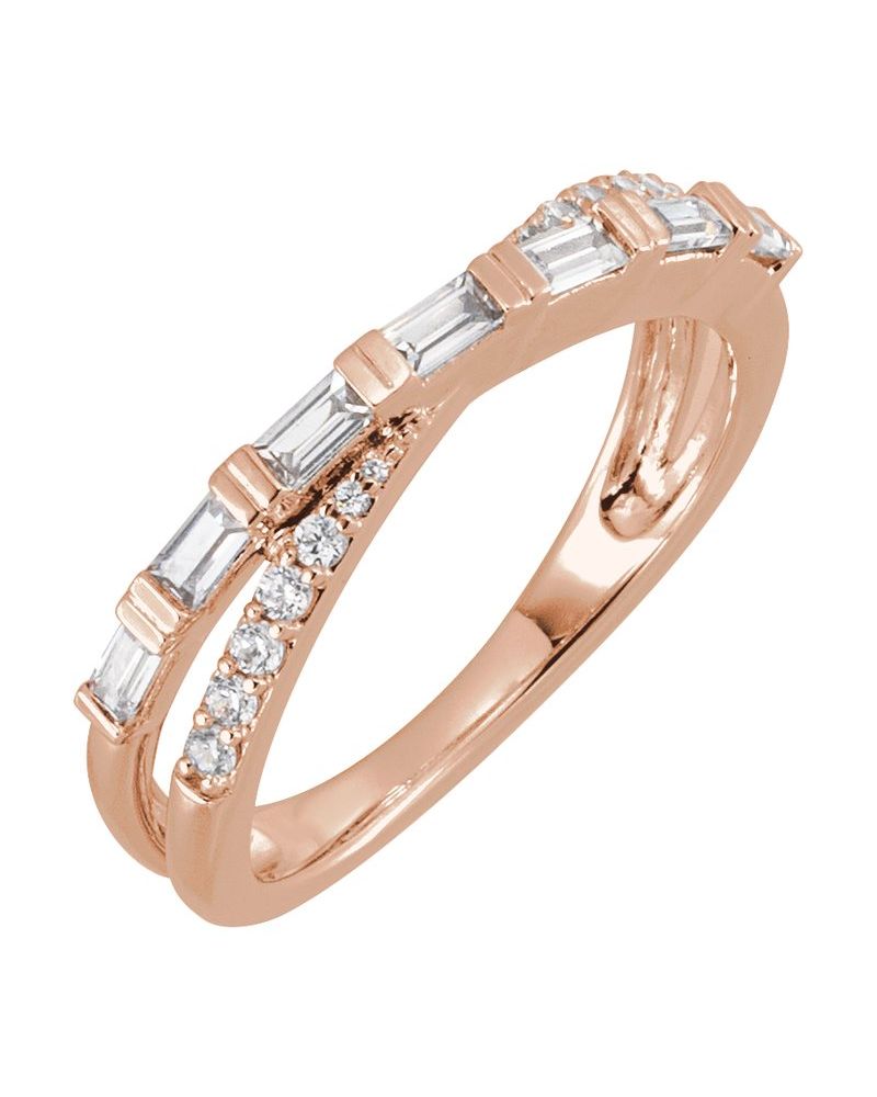 Anel Entrelaçado Cravejado em Ouro 14k com Diamantes de Laboratório – Modelo 2