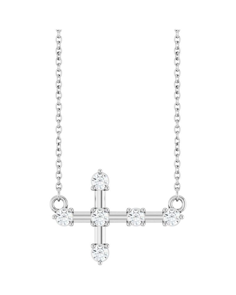Colar Cruz Horizontal Cravejado em Ouro 14k com Diamantes de Laboratório – Modelo 2