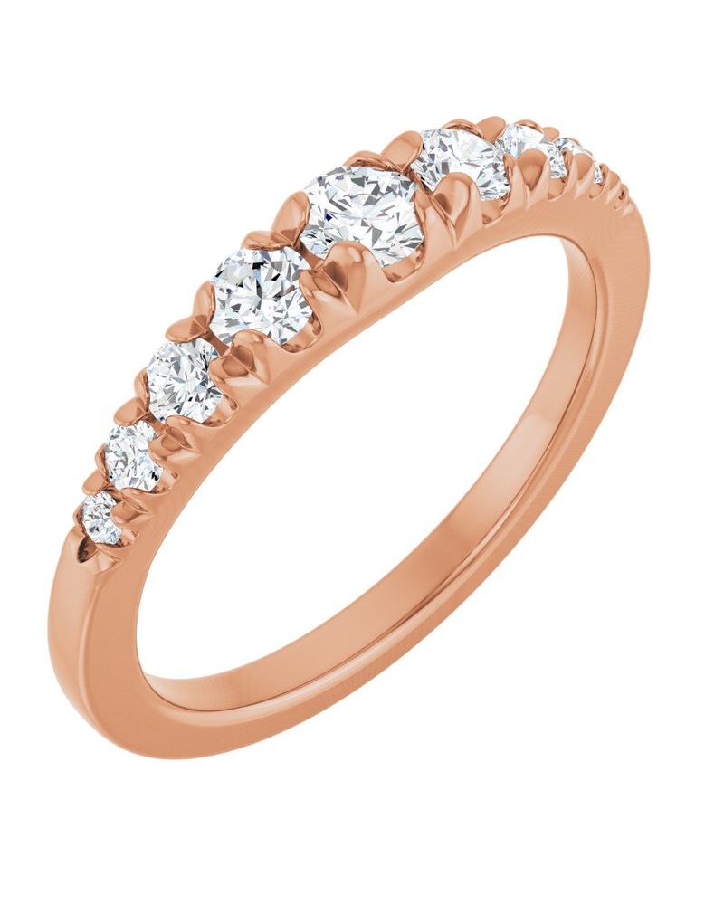 Anel Cravejado em Ouro 14k com Diamantes de Laboratório