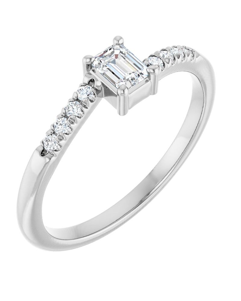 Anel Bypass Cravejado em Ouro 14k com Diamantes Naturais – Modelo 3
