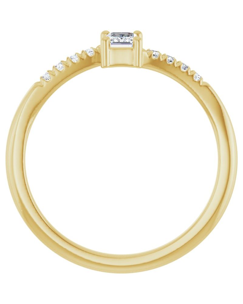 Anel Bypass Cravejado em Ouro 14k com Diamantes de Laboratório – Modelo 2
