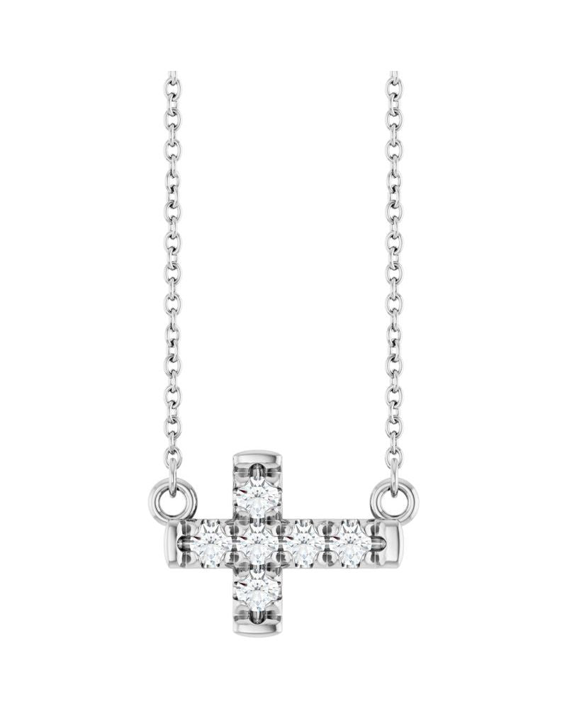 Colar Cruz Horizontal Cravejado em Ouro 14k com Diamantes de Laboratório – Modelo 3