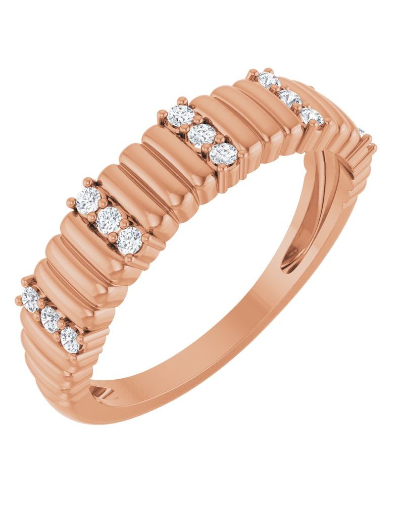 Anel Canelado Cravejado em Ouro 14k com Diamantes Naturais