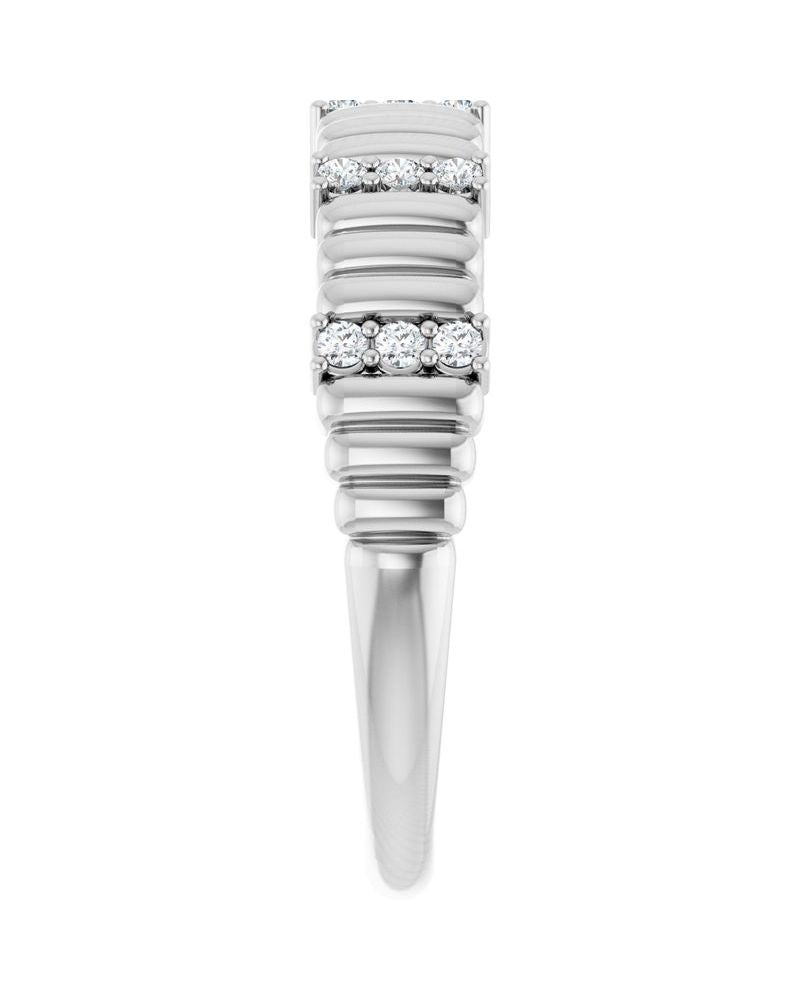 Anel Canelado Cravejado em Ouro 14k com Diamantes Naturais
