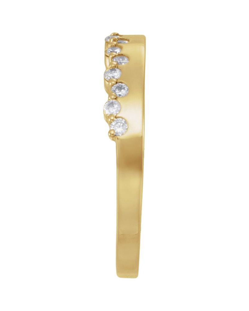 Anel Cravejado em Ouro 14k com Diamantes de Laboratório – Modelo 4