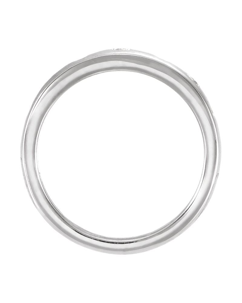 Anel Cravejado em Ouro 14k com Diamantes de Laboratório – Modelo 7