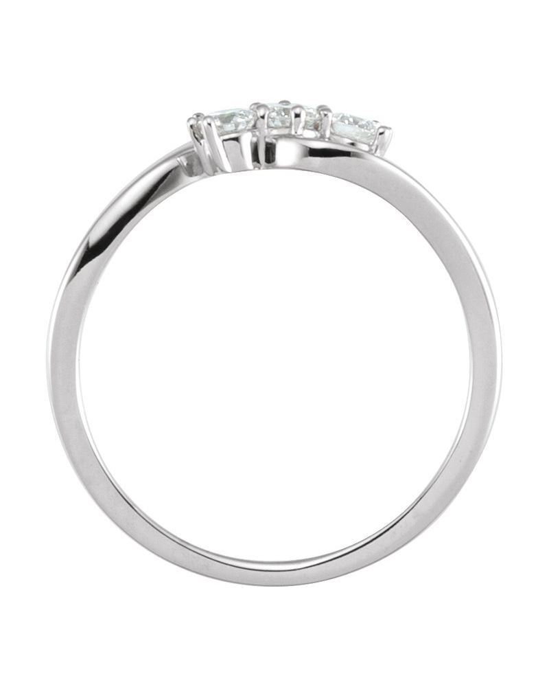 Anel Três Pedras em Ouro 14k com Diamantes Naturais – Modelo 8