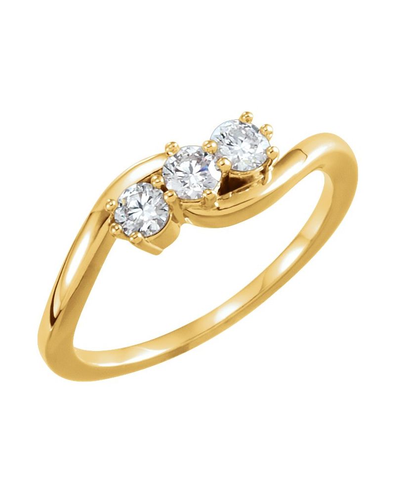 Anel Três Pedras em Ouro 14k com Diamantes Naturais – Modelo 8