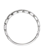 Anel Milgrain Empilhável em Ouro 14k com Diamantes Naturais – Modelo 2