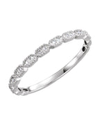 Anel Milgrain Empilhável em Ouro 14k com Diamantes Naturais – Modelo 2
