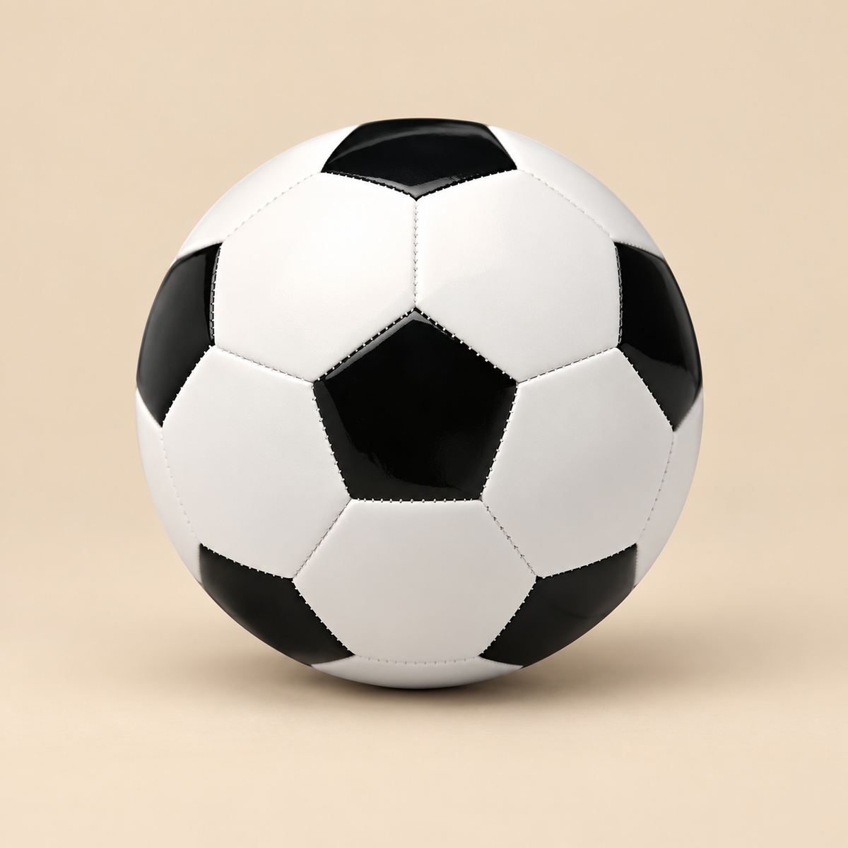 Bola de Futebol Preta e Branca Clássica