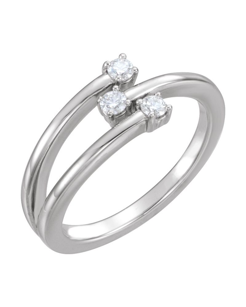 Anel Três Pedras Bypass em Ouro 14k com Diamantes Naturais – Modelo 4
