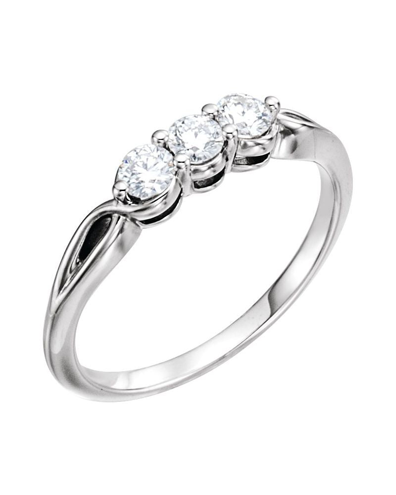 Anel Três Pedras em Ouro 14k com Diamantes Naturais – Modelo 5