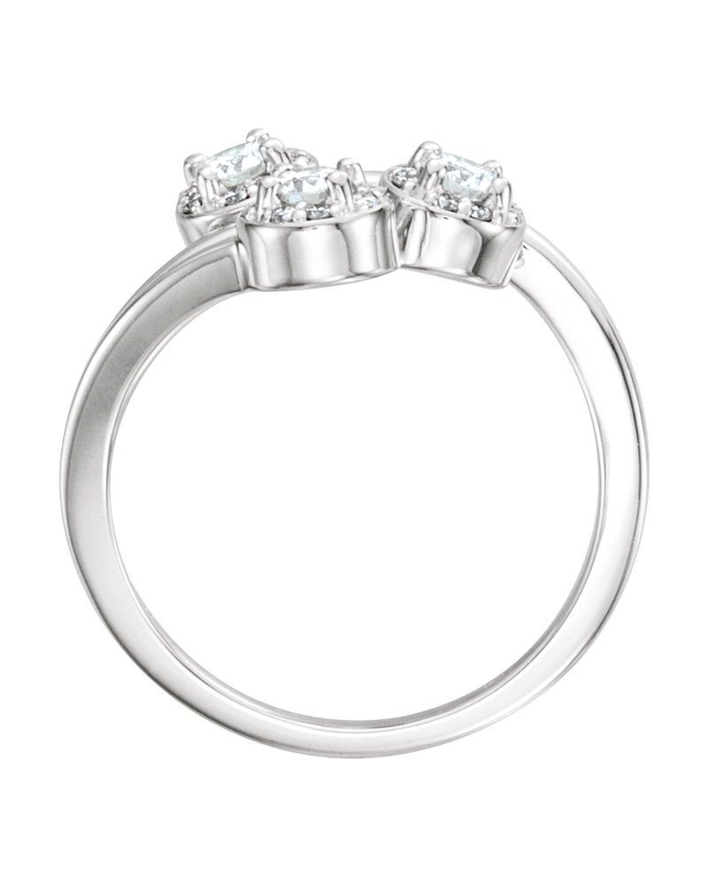 Anel Três Pedras Halo em Ouro 14k com Diamantes Naturais