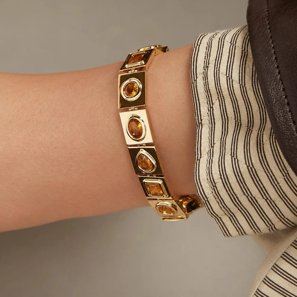 Pulseira Folheada a Ouro com Cristais Intercalados e Fecho Boia