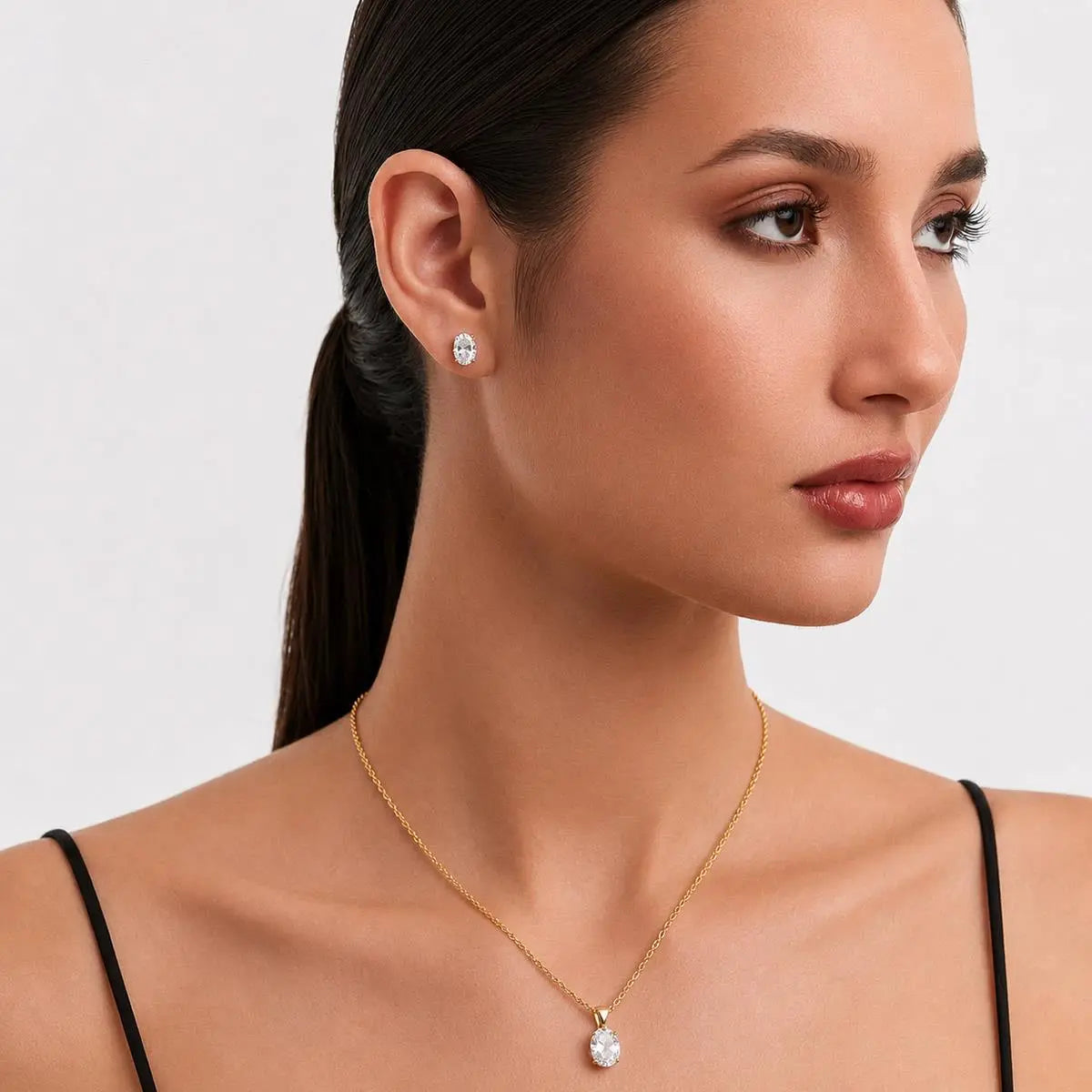 Conjunto Brinco e Colar com Zircônias Ovais