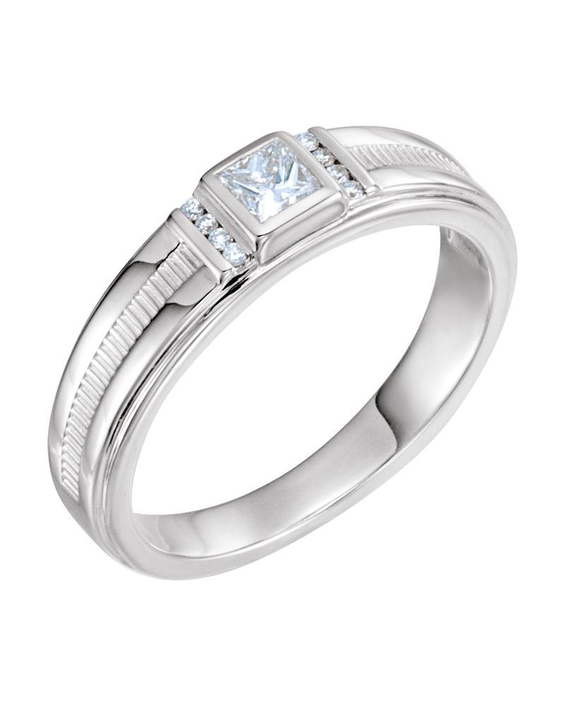 Anel Cravejado em Ouro 14k com Diamantes Naturais – Modelo 22