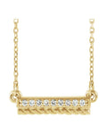Colar Torcido Barra em Ouro 14k com Diamantes Naturais