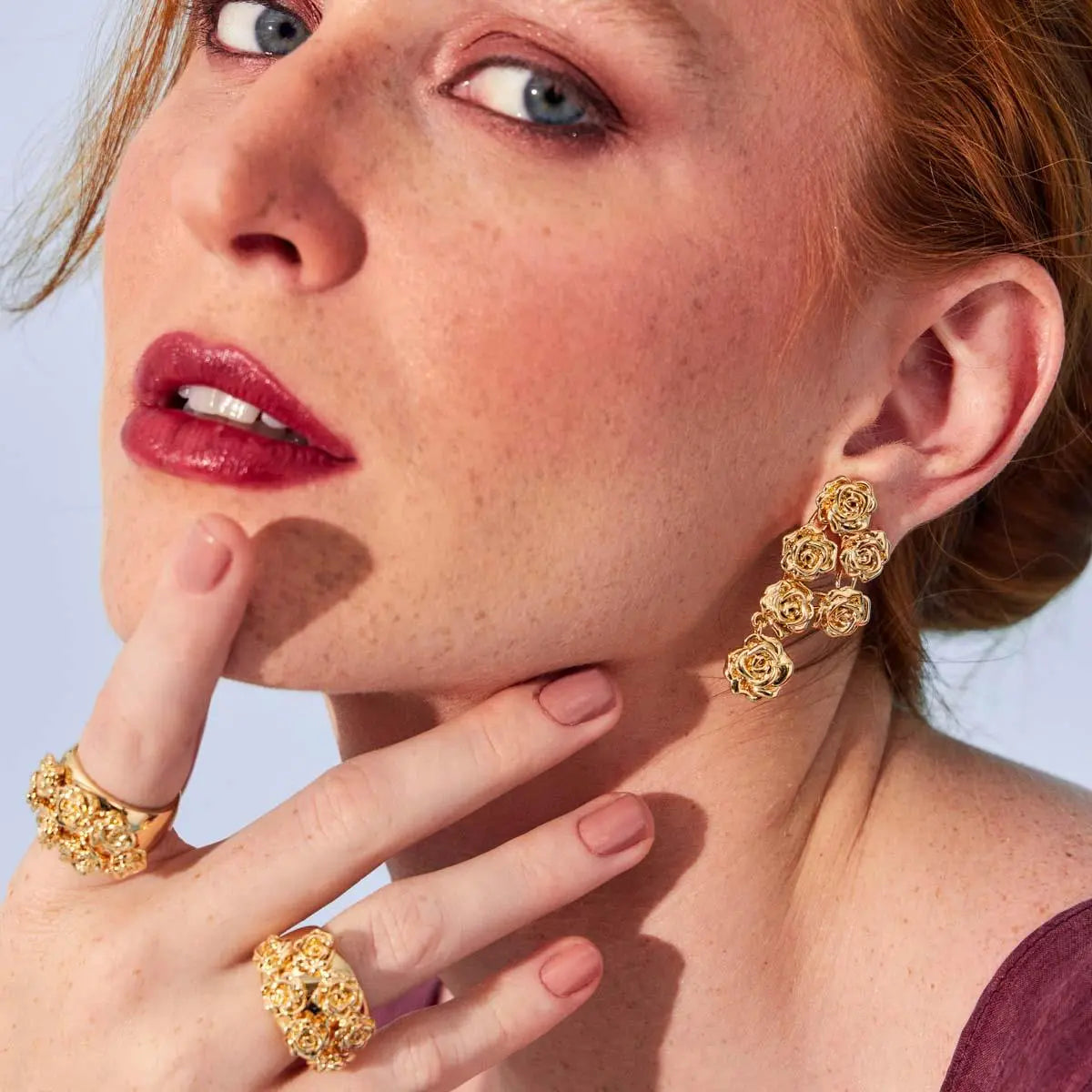 Anel Folheado a Ouro de Flores Liso