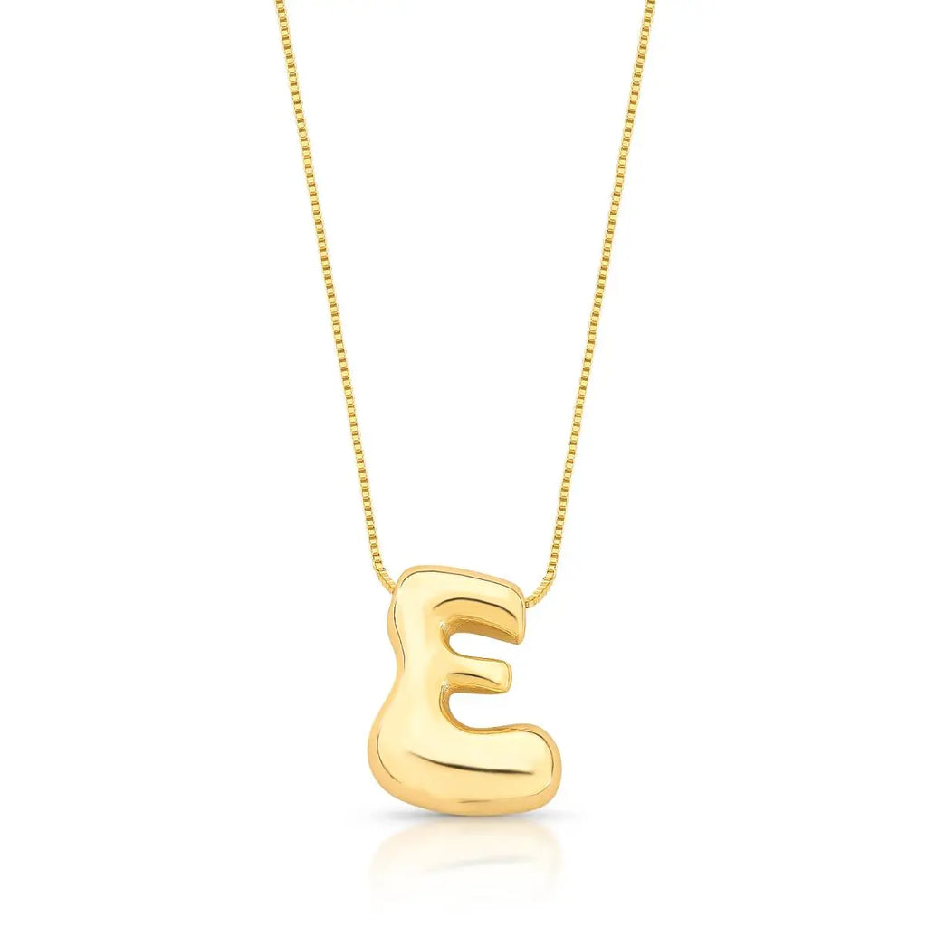 Colar Folheado a Ouro com Pingente de Letra "E" Abaulado