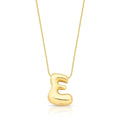 Colar Folheado a Ouro com Pingente de Letra "E" Abaulado
