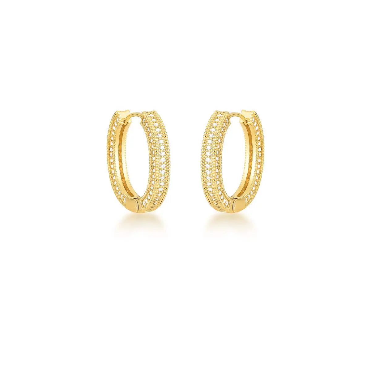 Argola Folheada a Ouro Oval Cravejada de Zircônias