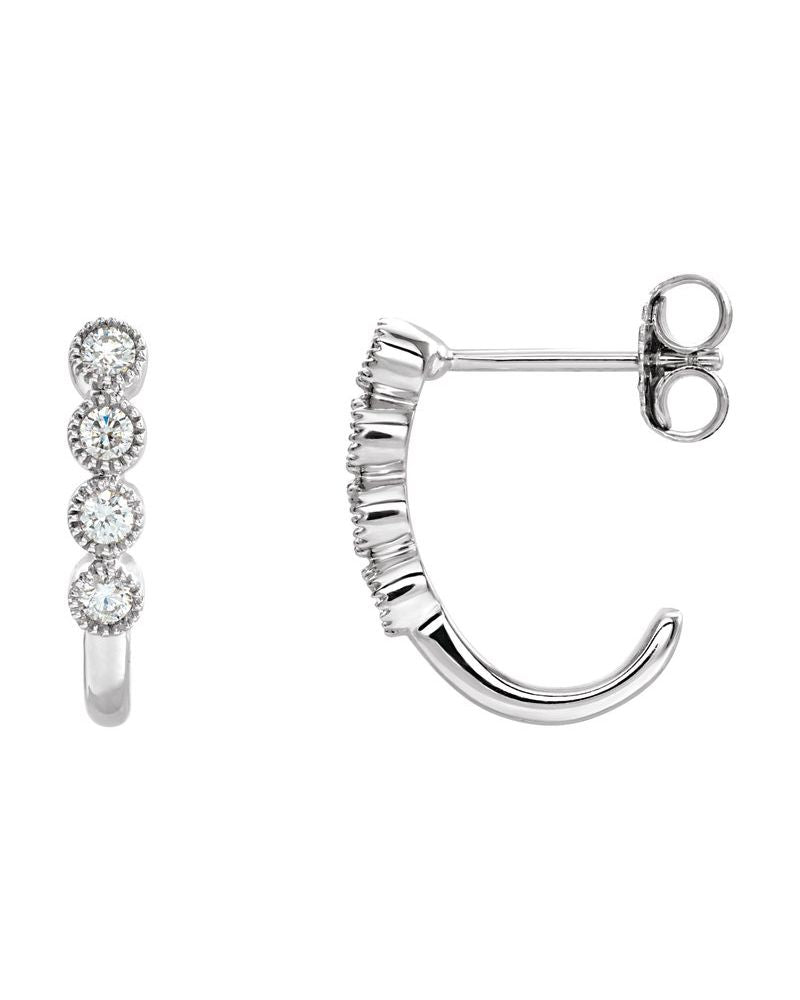 Brinco Meia Argola Cravejado em Ouro 14k com Diamantes Naturais – Modelo 5