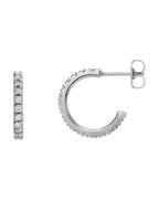 Brinco de Aro com Cravação Francesa em Ouro 14k com Diamantes Naturais