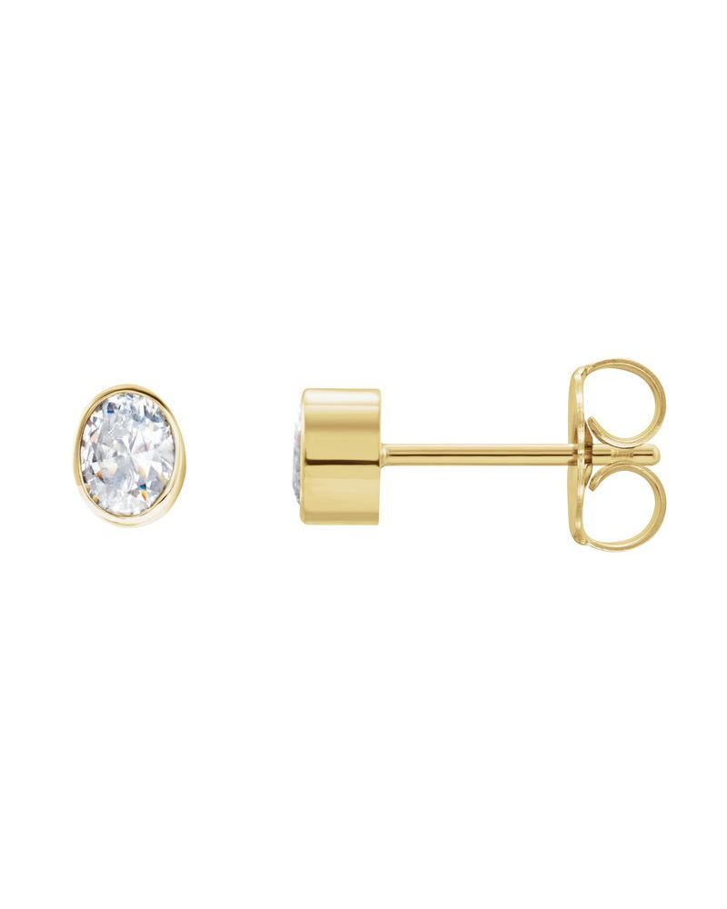 Brinco Ponto de Luz Oval com Cravação Bezel em Ouro 14k com Diamantes de Laboratório