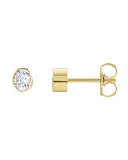 Brinco Ponto de Luz Oval com Cravação Bezel em Ouro 14k com Diamantes de Laboratório