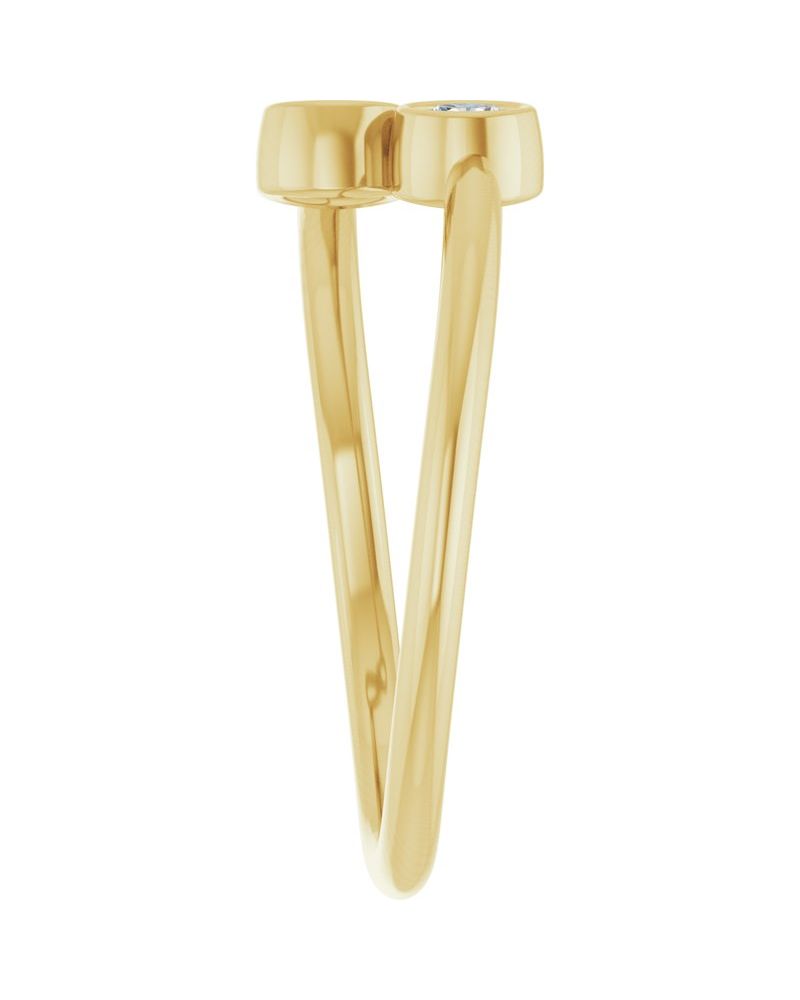 Anel Duas Pedras em Ouro 14k com Diamantes Naturais