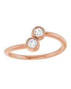 Anel Duas Pedras em Ouro 14k com Diamantes Naturais