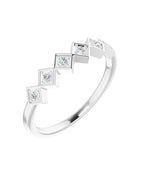 Anel Empilhável em Ouro 14k com Diamantes Naturais – Modelo 29