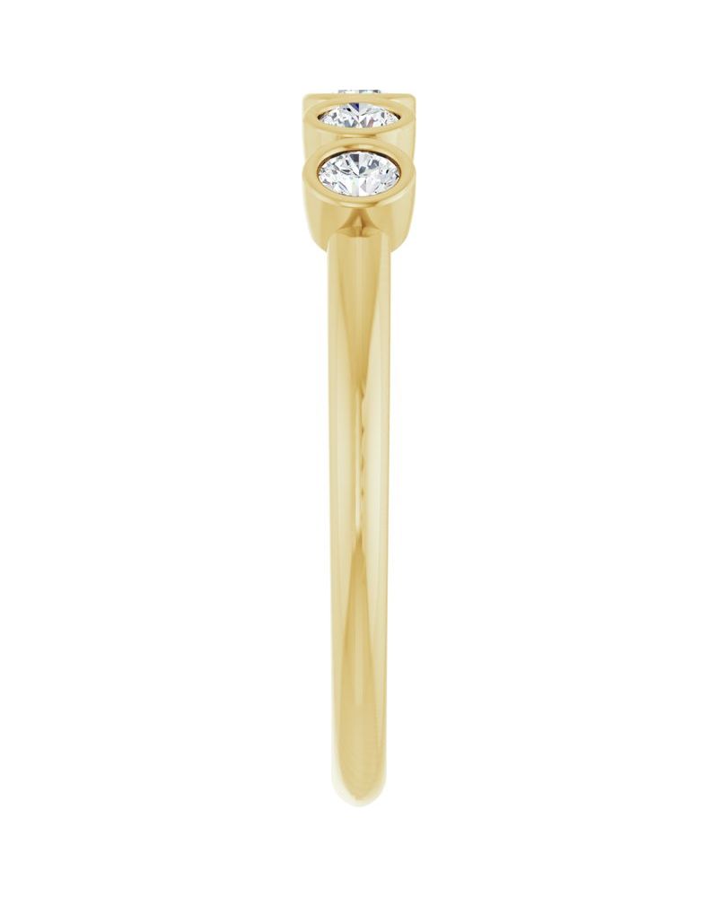 Anel Cinco Pedras com Cravação Bezel em Ouro 14k com Diamantes Naturais – Modelo 2